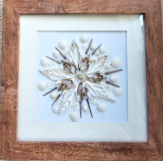 Sliced Shell & Spikes 9.5x9.5