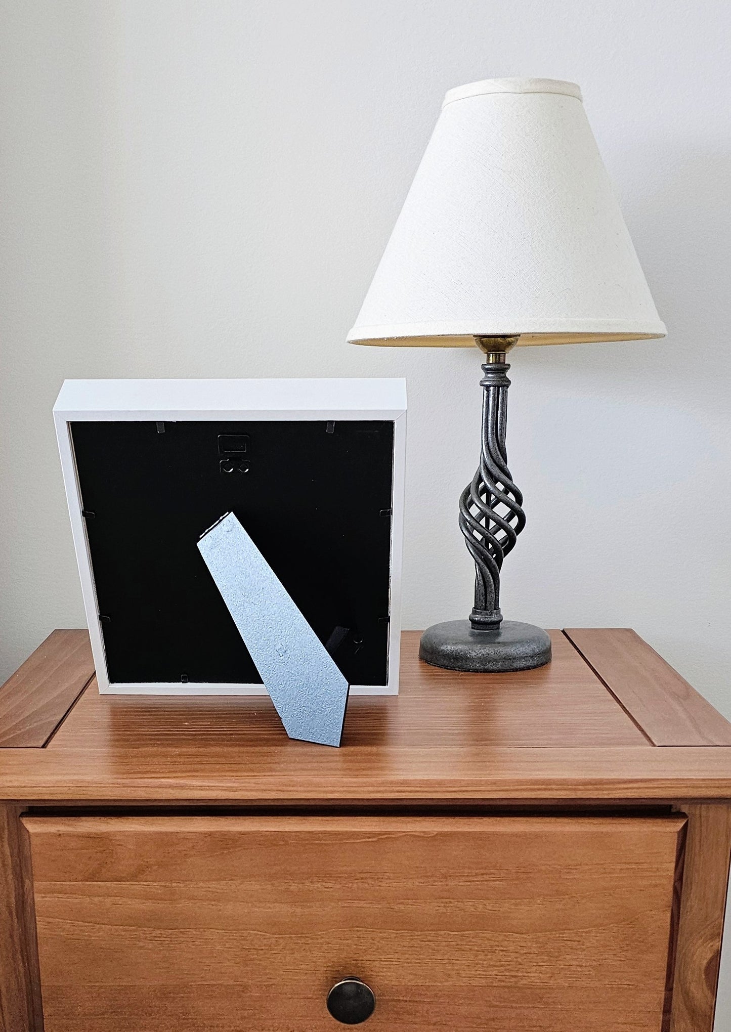 Sliced Shell, Urchin & Mother of Pearl 8.5x8.5